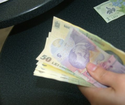 BCR taie dobânzile la depozite până la 3% pe an